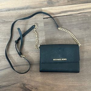 Michael Kors Wallet Crossbody/Clutch